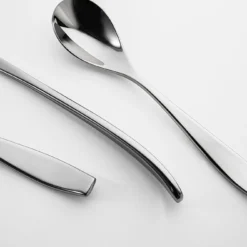 Robert Welch Vista Bright Cutlery 84 Piece Set 10 Robert Welch Vista Bright Cutlery 84 Piece Set -Kitchenknives Shop visbr detail 2 3